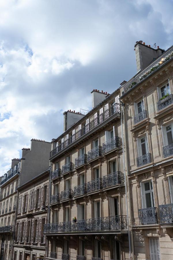 Hotel Tinah Paris, Champs Elysées Exterior foto